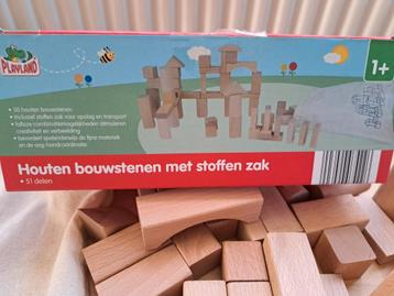 Houten blokken set in zak beschikbaar voor biedingen