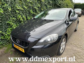 Volvo V40 1.6 D2 Momentum Navigatie/Ecc/Nieuw (bj 2013) beschikbaar voor biedingen