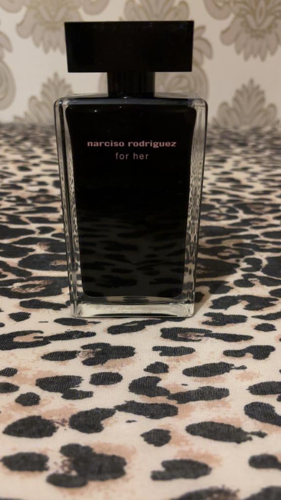 Narciso Rodriguez Parfum - Damesgeur, Sieraden, Tassen en Uiterlijk, Uiterlijk | Parfum, Zo goed als nieuw, Ophalen of Verzenden