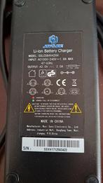 Joycube Li-ion Batterijlader SSLC084V42XH, Fietsen en Brommers, Fietsaccessoires | Fietsaccu's, Ophalen of Verzenden, Gebruikt