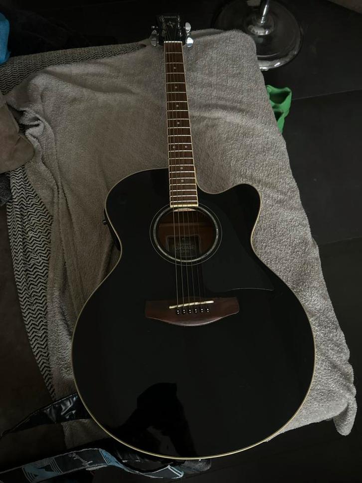 Yamaha CPX 500 Black Akoestische Gitaar, Muziek en Instrumenten, Snaarinstrumenten | Gitaren | Akoestisch, Zo goed als nieuw, Western- of Steelstringgitaar