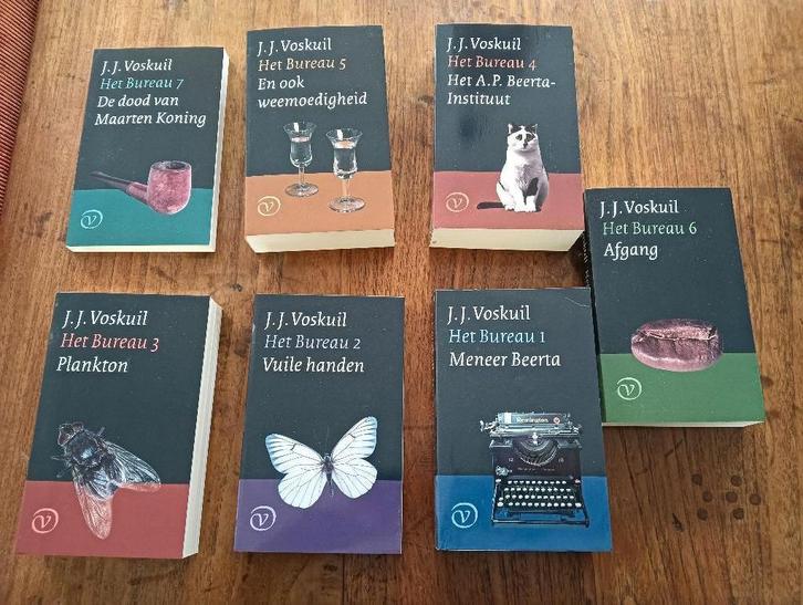 "het Bureau" J.J. Voskuil deel 1 t/m 7 in cassette, Boeken, Literatuur, Zo goed als nieuw, Nederland, Ophalen of Verzenden