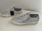 AQA 39 sneakers leer  zilver wit  412), Overige kleuren, Ophalen of Verzenden, Sneakers of Gympen, Nieuw