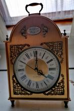 Tempus Fugit tafelklok quarz, Ophalen