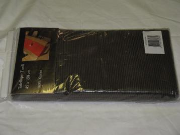 tafelloper 45 x 150 cm bruin beschikbaar voor biedingen