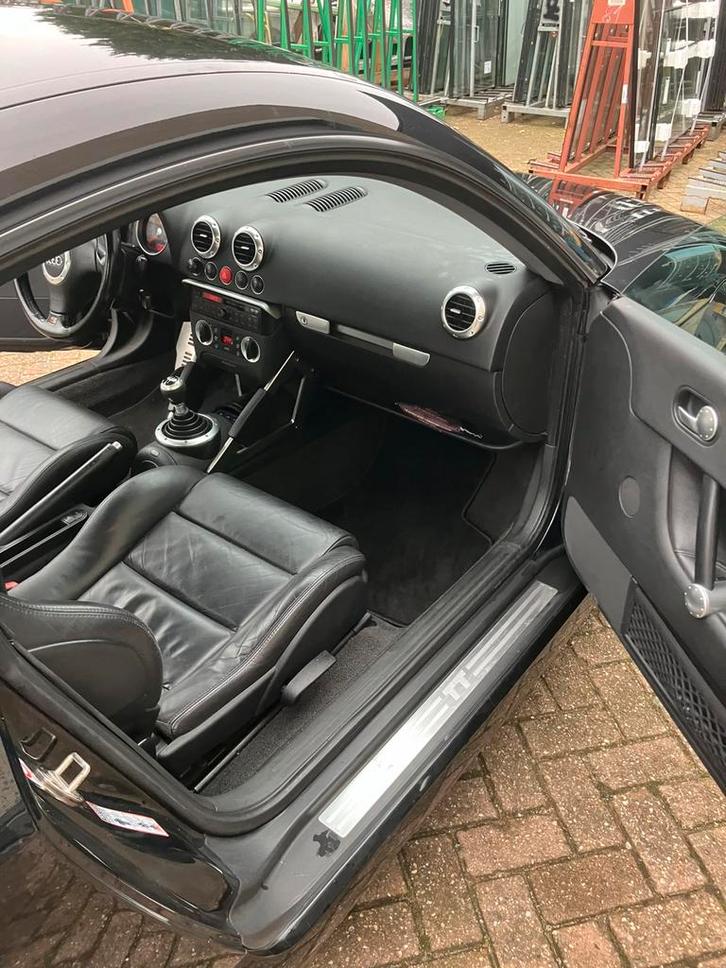 Audi TT 1.8 T Coupe 132KW 1999 Zwart, Auto's, Audi, Particulier, TT, Benzine, Coupé, Handgeschakeld, Geïmporteerd, Zwart, Zwart