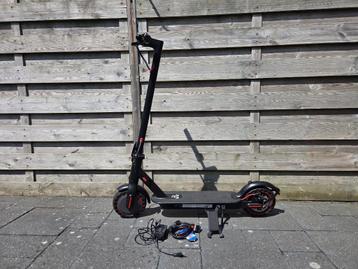 Elektrische step - 8,5 inch banden - opvouwbaar - 10,4 ah beschikbaar voor biedingen