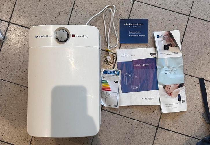 Nieuw in doos. Keukenboiler Itho Daalderop Close-in 10, Doe-het-zelf en Verbouw, Geisers en Boilers, Nieuw, Minder dan 20 liter