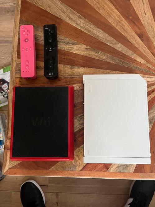 Set van 3 wii’s + games, Spelcomputers en Games, Spelcomputers | Nintendo Wii, Gebruikt, Met 2 controllers, Met games, Ophalen