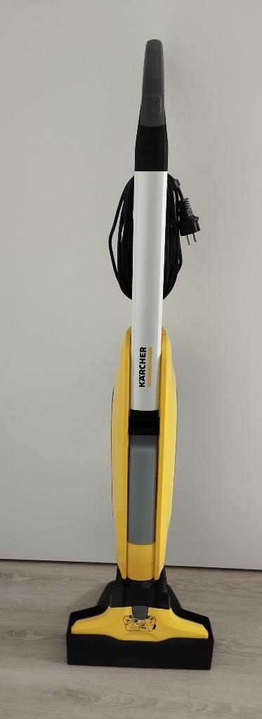 Kärcher vloerreiniger, Doe-het-zelf en Verbouw, Reinigingsmachines, Zo goed als nieuw, Overige typen, Ophalen