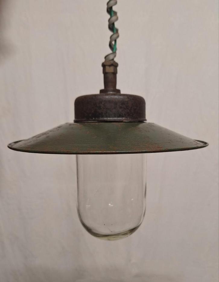 Frans industriële hanglamp geëmailleerde kap + merkteken, Antiek en Kunst, Curiosa en Brocante, Ophalen of Verzenden