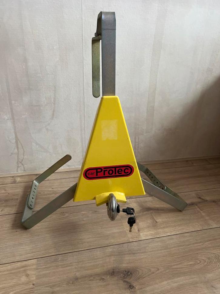 Wielklem Universeel CAR Protec, Auto diversen, Anti-diefstal, Gebruikt, Ophalen of Verzenden