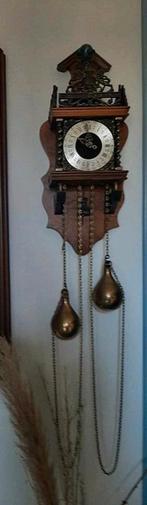 Antieke Zaanse Klok, Ophalen