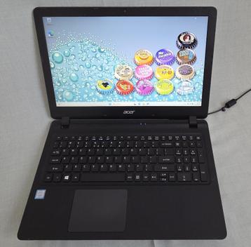 Heel Mooie Acer Laptop met SSD Wind 11 incl Lader beschikbaar voor biedingen