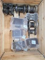 Nieuw diverse onderrollen slijtplaten kubota, Ophalen, Nieuw, Elektromotor