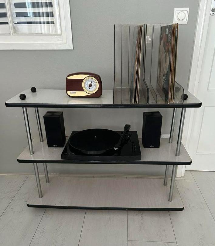 Vintage retro wandmeubel stereomeubel, Huis en Inrichting, Kasten | Wandmeubels, Zo goed als nieuw, Minder dan 100 cm, Minder dan 150 cm