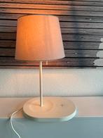 IKEA Varv tafellamp - draadloos opladen, Huis en Inrichting, Lampen | Tafellampen, Stof, Modern Design, Ophalen of Verzenden, Zo goed als nieuw