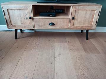 Mango hout TV meubel beschikbaar voor biedingen