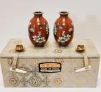 Cloisonne flesjes met stop en box., Ophalen of Verzenden, Zo goed als nieuw