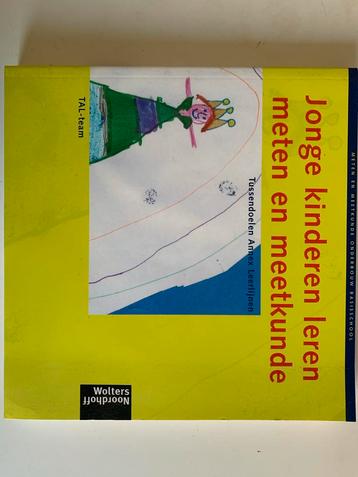 Jonge kinderen leren meten en meetkunde beschikbaar voor biedingen