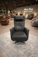 Sta op/Relax fauteuil grijs leder direct leverbaar, Ophalen, #Relax#Sta-op#Fauteuil#Leder#Grijs#Draaibaar, Minder dan 75 cm, Zo goed als nieuw