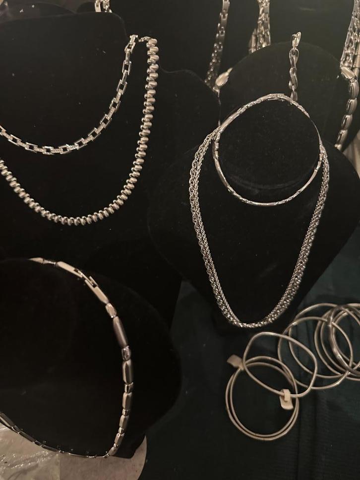 Armbanden kettingen ringen Edelstaal - Grote Partij, Sieraden, Tassen en Uiterlijk, Armbanden, Nieuw, Overige materialen, Zilver