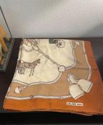 Céline Paris sjaal, Kleding | Dames, Mutsen, Sjaals en Handschoenen, Ophalen, Zo goed als nieuw, Maat 46/48 (XL) of groter, Sjaal