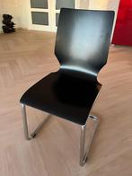 Twee Zwarte Eetkamer stoelen van Hulshoff design, Huis en Inrichting, Ophalen, Kunststof, Zwart, Zo goed als nieuw
