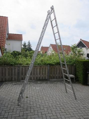 aluminium opsteekladder. 2* 14 treden beschikbaar voor biedingen