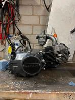 Blok 125cc 4t, Fietsen en Brommers, Brommeronderdelen | Scooters, Ophalen of Verzenden, Zo goed als nieuw, Blok, Piaggio