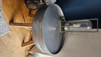 Industrieel bijzet tafeltje, Minder dan 55 cm, Gebruikt, Metaal of Aluminium, Rond