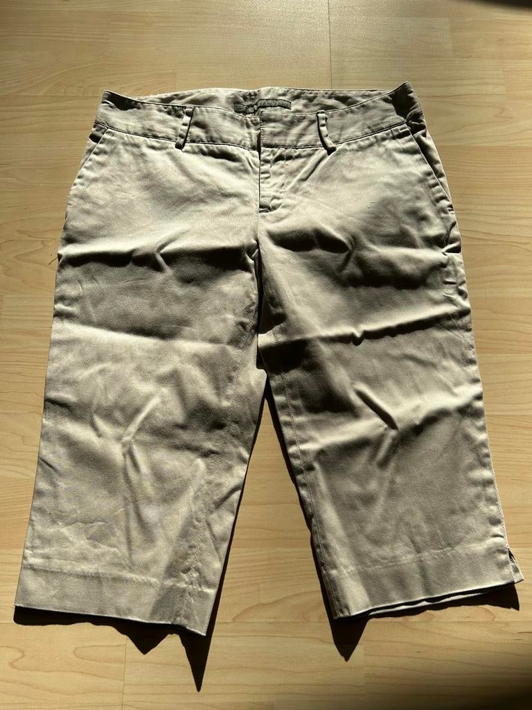 Zara korte broek, Maat 38/40 (M), Kort, Beige, Ophalen of Verzenden