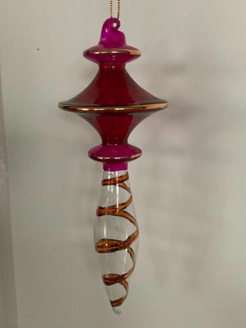 Twee glazen kerstboomhangers rood/cyclaam/oranje/ goud beschikbaar voor biedingen