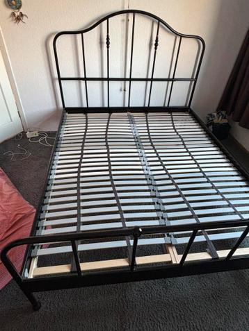 IKEA bedframe met lattenbodem 200x160cm - afbeelding 3