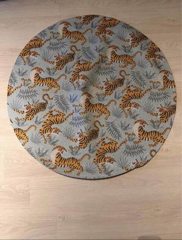 Ronde tijger mat, doorsnede 120 cm beschikbaar voor biedingen