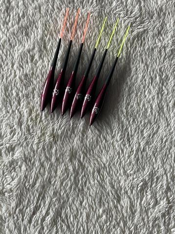 adv 153 BULK / NIEUW 10 x set 6 dobbers VAN DEN EYNDE 1,25gr beschikbaar voor biedingen