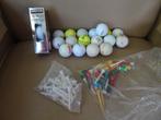 21 golfballen en tees, Ophalen of Verzenden, Gebruikt, Bal(len)
