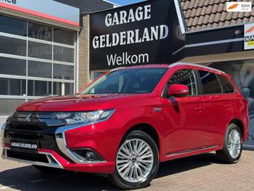 Mitsubishi Outlander 2.4 PHEV Intense+ | Volleder | Xenon |  beschikbaar voor biedingen