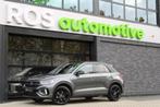 Volkswagen T-Roc 1.5 TSI R-Line | PANO | STOEL&STUUR VERW |, Auto's, Volkswagen, 1258 kg, Zwart, 4 cilinders, 150 pk