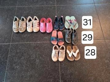 Meisjes schoenen maat 28, 29 en 31 (2 x Adidas, Skechers)