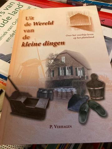 Piet Verhagen - Uit de wereld van de kleine dingen beschikbaar voor biedingen