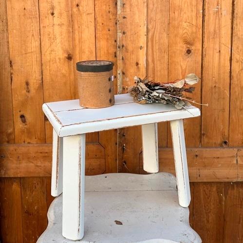 Vensterbank etagaire toon schap wit brocante 30 cm hoog, Huis en Inrichting, Krukjes, Gebruikt, Hout, Ophalen of Verzenden