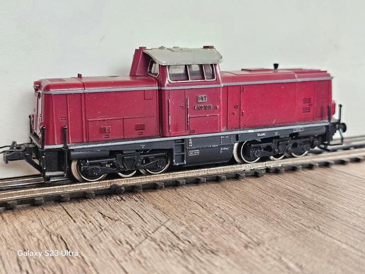 Modeltrein Ho trix-express V-100 nette staat rijd top metaal, Hobby en Vrije tijd, Modeltreinen | H0, Zo goed als nieuw, Wagon