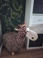 Giraffe kruk, Ophalen