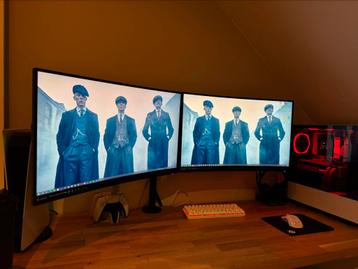 Msi 27 inch curved monitoren - 165hz | LED verlichting | beschikbaar voor biedingen