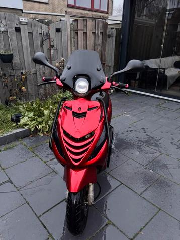 4t 80cc zip (snor) MOET WEG beschikbaar voor biedingen