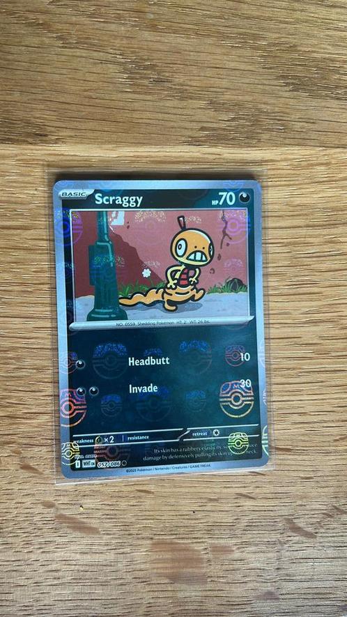 Scraggy masterball 057/086 White Flare, Hobby en Vrije tijd, Verzamelkaartspellen | Pokémon, Zo goed als nieuw, Losse kaart, Ophalen of Verzenden