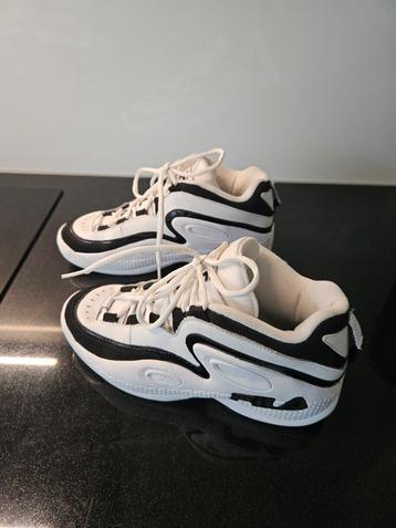 Fila Basketball 001806 Heren Sneakers - Maat 43 .met doos beschikbaar voor biedingen