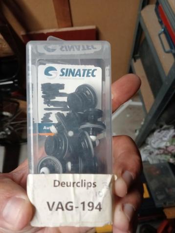 deurclips vag voor binnen bekleding vast te zetten beschikbaar voor biedingen
