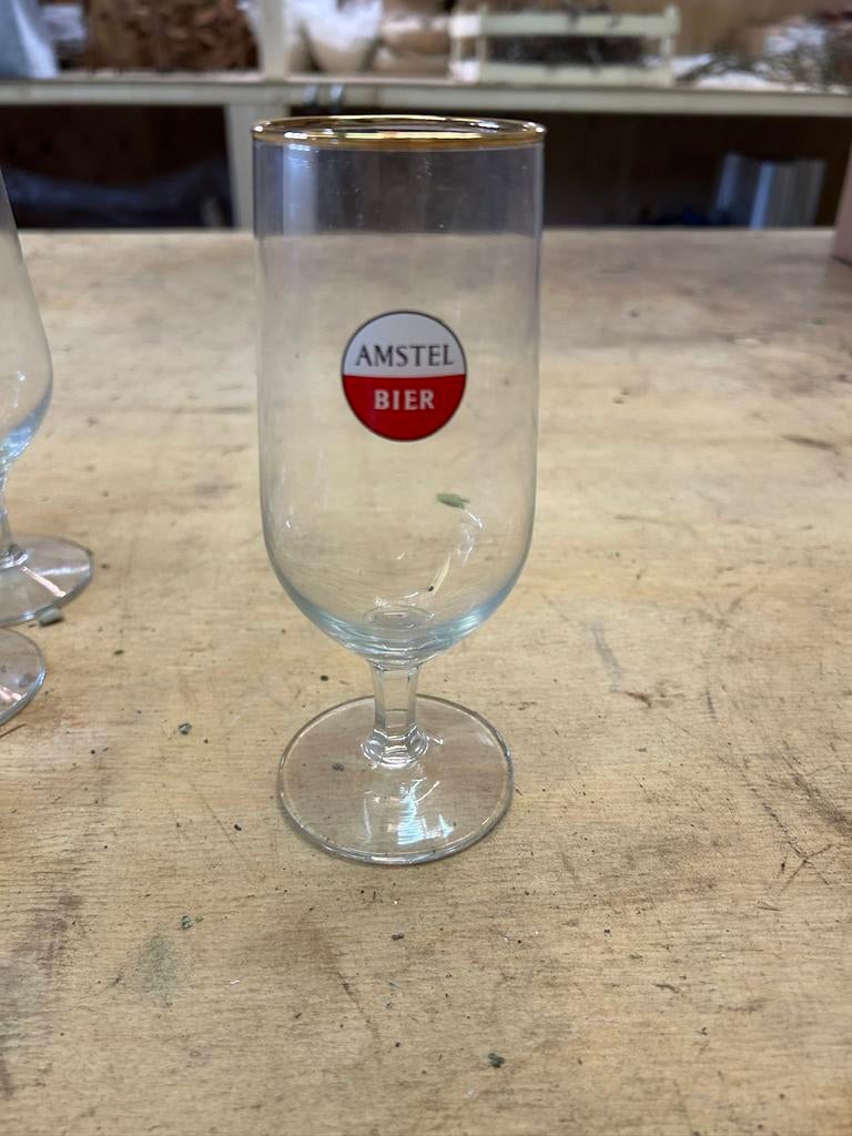 Oude Amstel bier voetglas glazen per stuk of per meerdere, Ophalen, Zo goed als nieuw, Bierglas